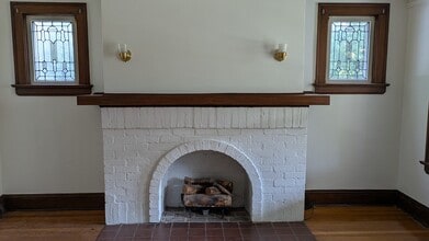 2438 Woodmere Dr in Cleveland Heights, OH - Building Photo - Building Photo