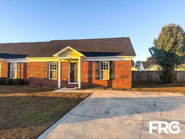 property at 1145 Nicklaus Dr