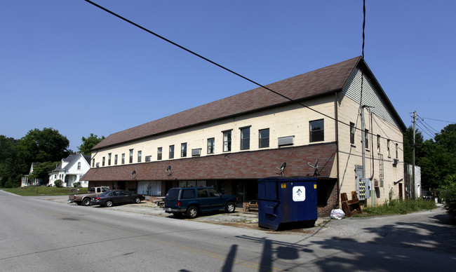 302 Sewanee St in Harriman, TN - Building Photo - Building Photo