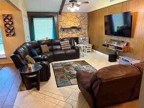 6324 Sudbury Way in Fort Worth, TX - Building Photo - Building Photo