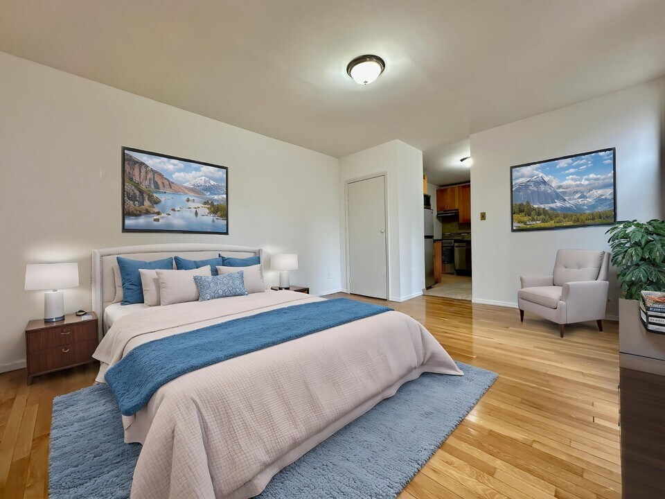 401 E 68th St, Unit 5C in New York, NY - Building Photo
