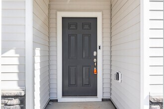 3031 Castle Loch Ln in Durham, NC - Building Photo - Building Photo