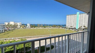 4117 Bougainvilla Dr in Lauderdale-by-the-Sea, FL - Building Photo - Building Photo