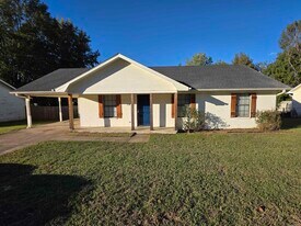 74 Pond St in Cabot, AR - Building Photo