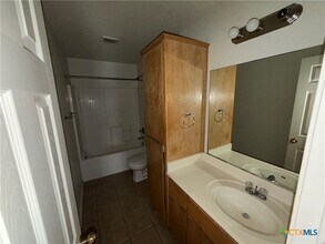 220 Dale Earnhardt Dr in Harker Heights, TX - Building Photo - Building Photo