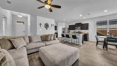 9224 Red Brush Trl in Fort Worth, TX - Building Photo - Building Photo