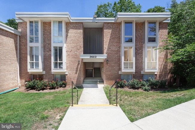 property at 2612 Fort Farnsworth Rd