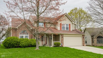 7721 High View Cir in Indianapolis, IN - Building Photo - Building Photo