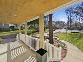 1113 Yorkshire Dr in Cary, NC - Building Photo - Building Photo