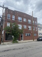 202-206 Ackerman Ave in Clifton, NJ - Building Photo - Building Photo