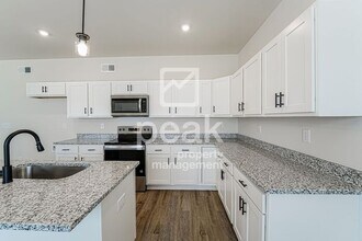 1332 12th St in Pleasant Grove, AL - Building Photo - Building Photo