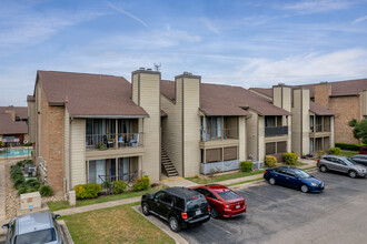 Trails of Walnut Creek in Austin, TX - Foto de edificio - Building Photo