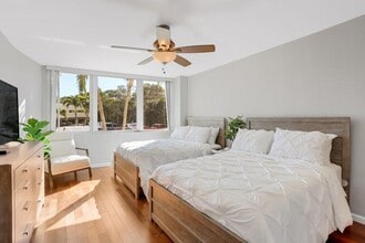 3912 S Ocean Blvd in Highland Beach, FL - Building Photo - Building Photo