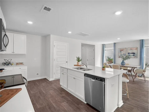 15 Cedar Creek Ln in Port Wentworth, GA - Foto de edificio - Building Photo