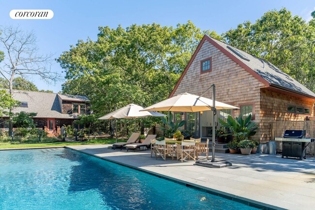 property at 76 Round Pond Ln