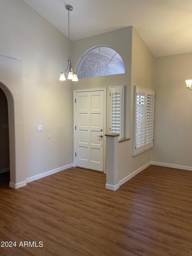 9329 E Corrine Dr in Scottsdale, AZ - Building Photo - Building Photo
