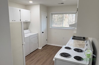 2610 State Park Rd in Greenville, SC - Building Photo - Building Photo