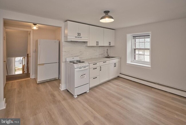property at 20 W Bridge St