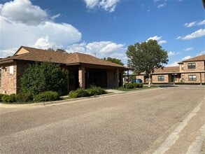 Central Place in Hereford, TX - Foto de edificio - Building Photo