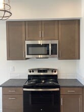 1502 SE Landen Dr in College Place, WA - Building Photo - Building Photo
