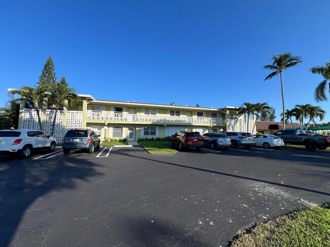 1150 Boxwood Dr in Delray Beach, FL - Building Photo - Building Photo