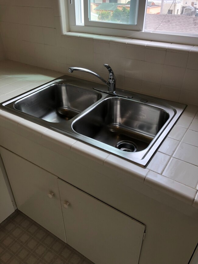 339 Monroe St, Unit 339 in Monterey, CA - Building Photo - Building Photo