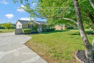 10645 Stonewall Rd in Huntersville, NC - Foto de edificio - Building Photo