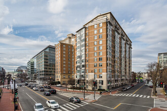 555 Massachusetts Ave NW in Washington, DC - Building Photo - Building Photo