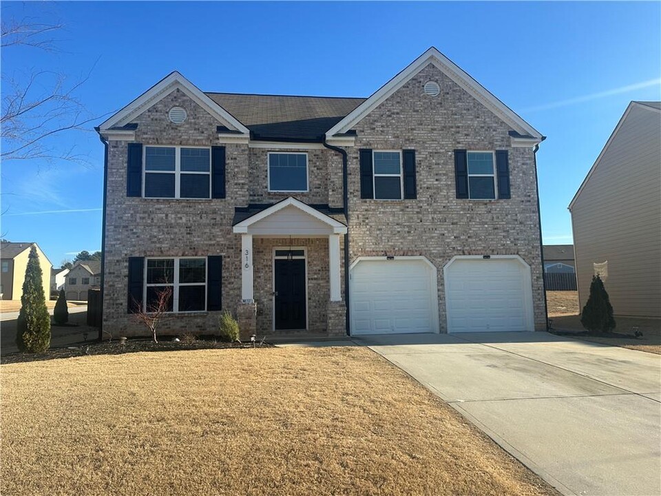 316 Horizon Trace in Loganville, GA - Building Photo