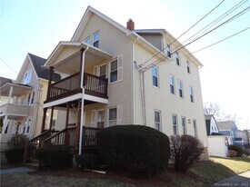 53 Jetland St in Bridgeport, CT - Building Photo