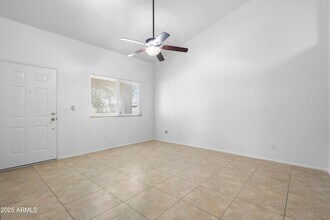 5136 E Evergreen St in Mesa, AZ - Building Photo - Building Photo