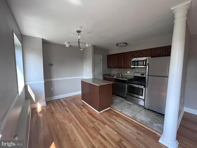 property at 1200 Arlington Rd