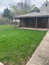 8331 S South Shore Dr, Unit 1 in Chicago, IL - Foto de edificio - Building Photo