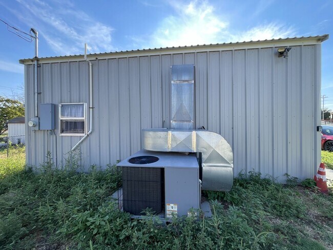 5960 FM1606 in Ira, TX - Building Photo - Building Photo
