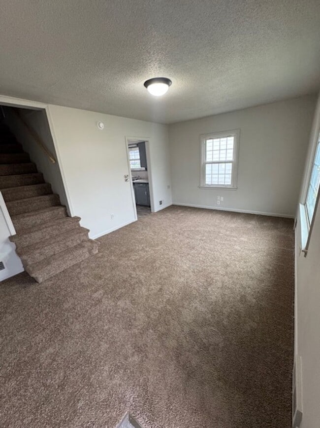 1015 Milton St in Fort Wayne, IN - Building Photo - Building Photo