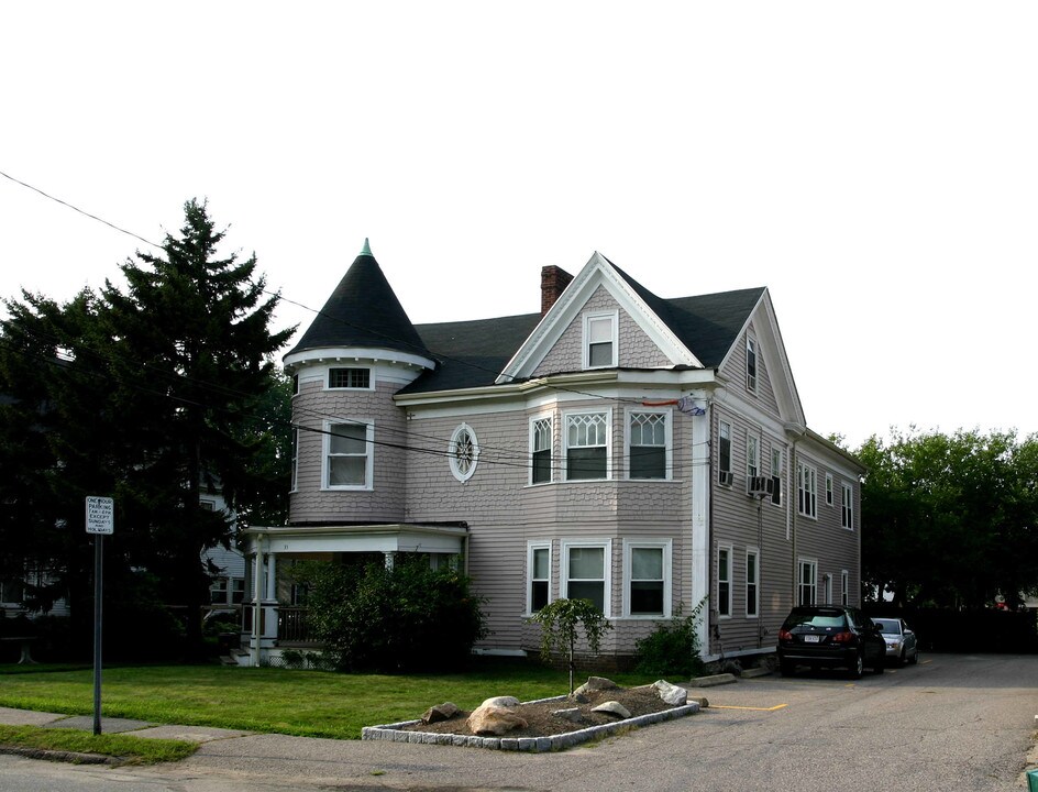 33-35 Highland Ave in Newton, MA - Foto de edificio