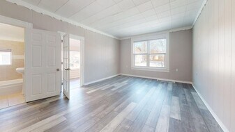 3868 W 37th St in Cleveland, OH - Building Photo