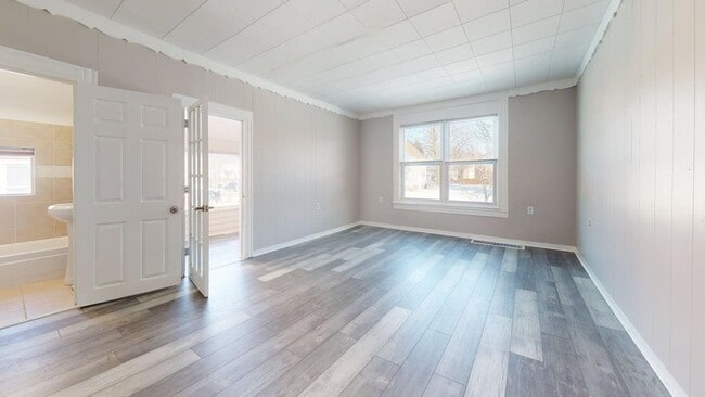 property at 3868 W 37th St