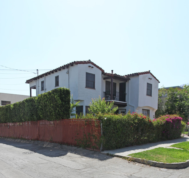 505-507 S 7th St in Burbank, CA - Foto de edificio - Building Photo