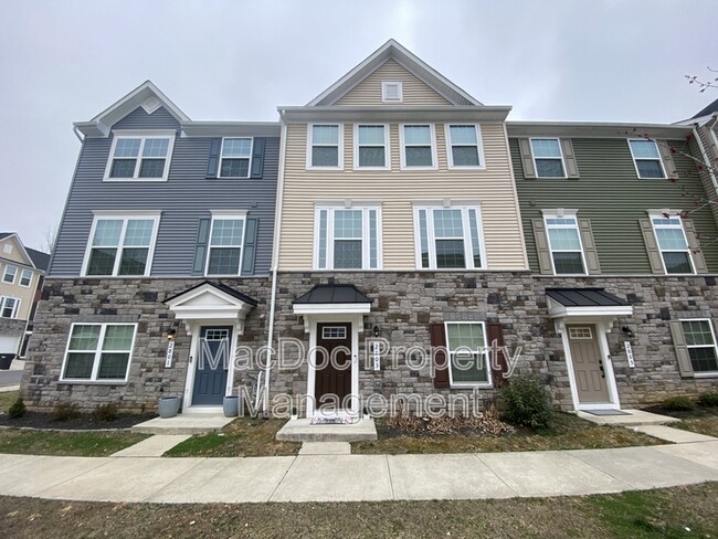2803 Wheatland Station Way in Fredericksburg, VA - Building Photo - Building Photo