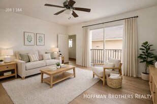 1216 1/2 S Harvard Blvd in Los Angeles, CA - Building Photo