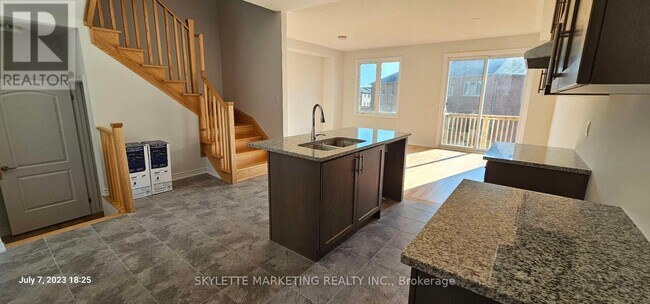 131 Lageer Dr in Whitchurch-Stouffville, ON - Building Photo - Building Photo
