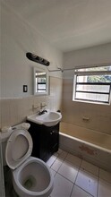 1442 NW 5th Ave in Fort Lauderdale, FL - Building Photo - Building Photo
