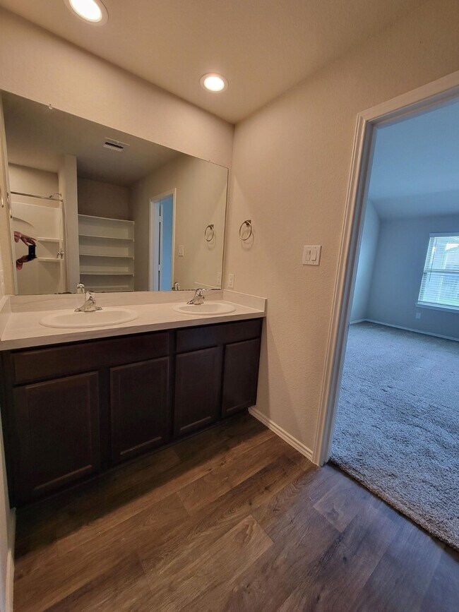 property at 21310 Orono Hts Trl