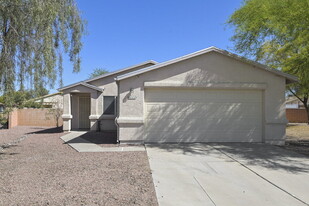 6111 N Samantha Grove Dr in Tucson, AZ - Building Photo