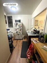 147 E 82nd St in New York, NY - Building Photo - Building Photo