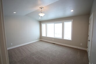 2160 N 500 E in North Logan, UT - Building Photo - Building Photo