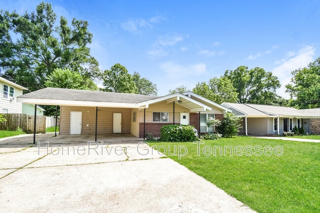 property at 4703 Raleigh Lagrange Rd