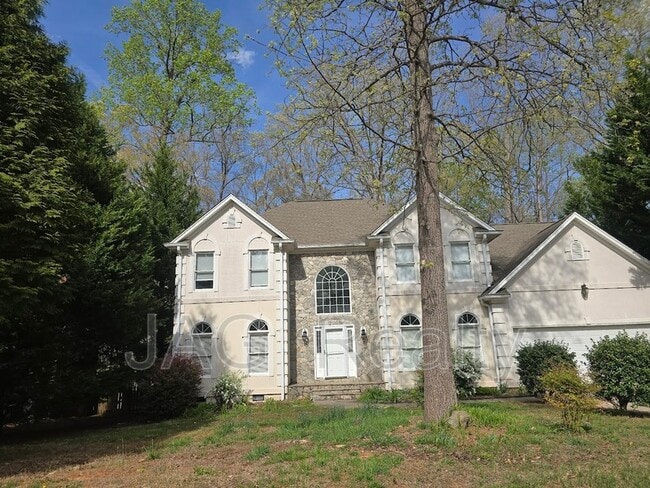 3004 Honor Ct in Jamestown, NC - Building Photo - Building Photo