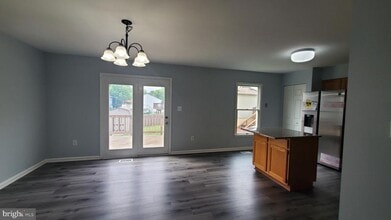 6539 Huntshire Dr in Elkridge, MD - Building Photo - Building Photo